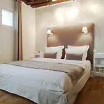 Appartement Louvre Parisian Duplex