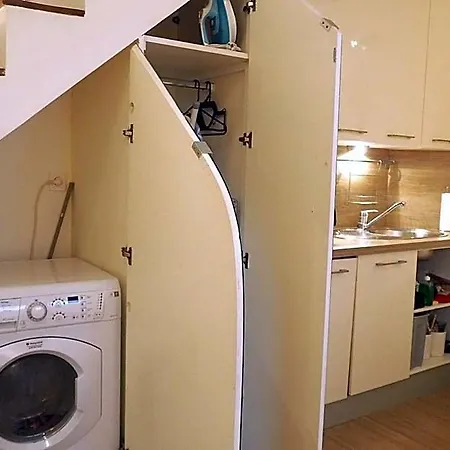 Louvre Parisian Duplex باريس