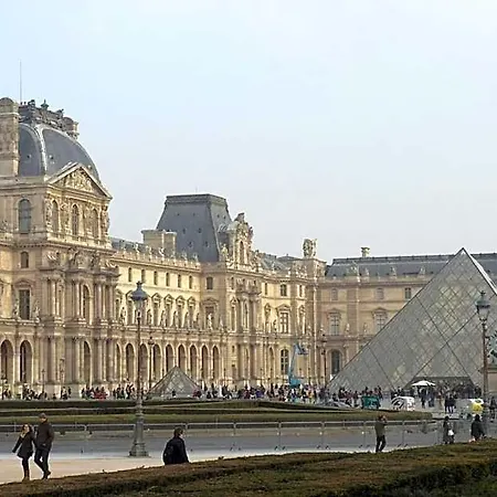 Louvre Parisian Duplex Paris