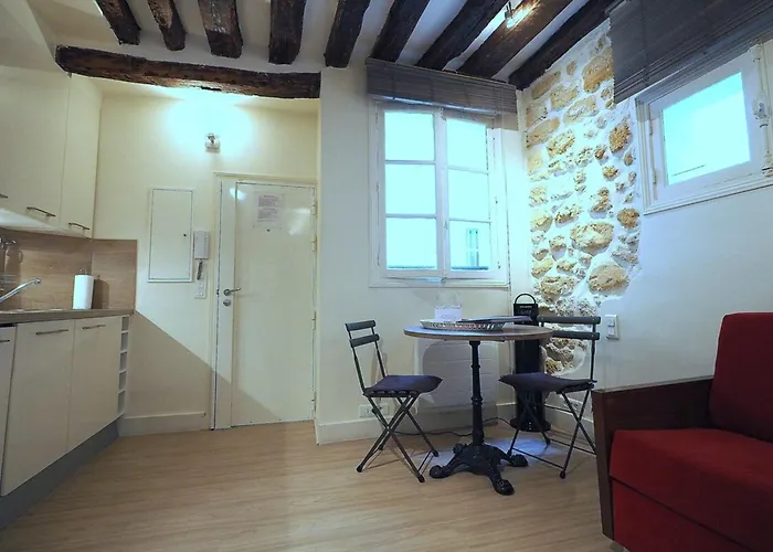 Appartamento Louvre Parisian Duplex