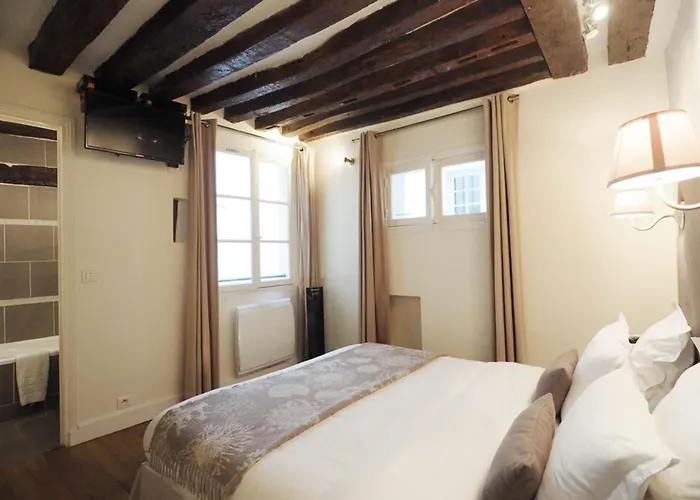 Louvre Parisian Duplex Parigi