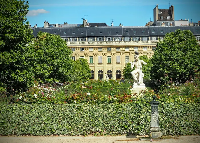 Appartamento Louvre Parisian Duplex